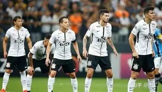 神秘顾客留,下千元小费,服务员惊喜,BaoWei,Sports,宝威体育,体育直播,体育赛事,APP下载,官方网地址